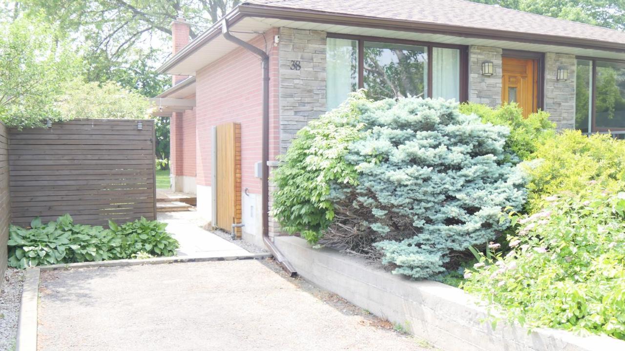 Richview Gardens Apartment Toronto Extérieur photo