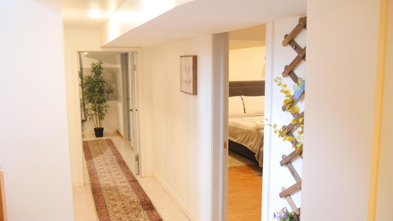 Richview Gardens Apartment Toronto Extérieur photo